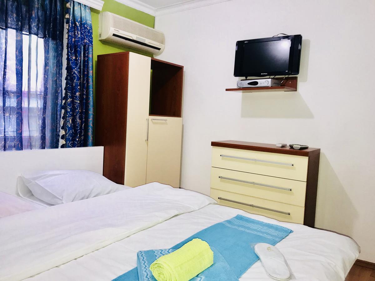 Check-In Hostel Baku Bagian luar foto