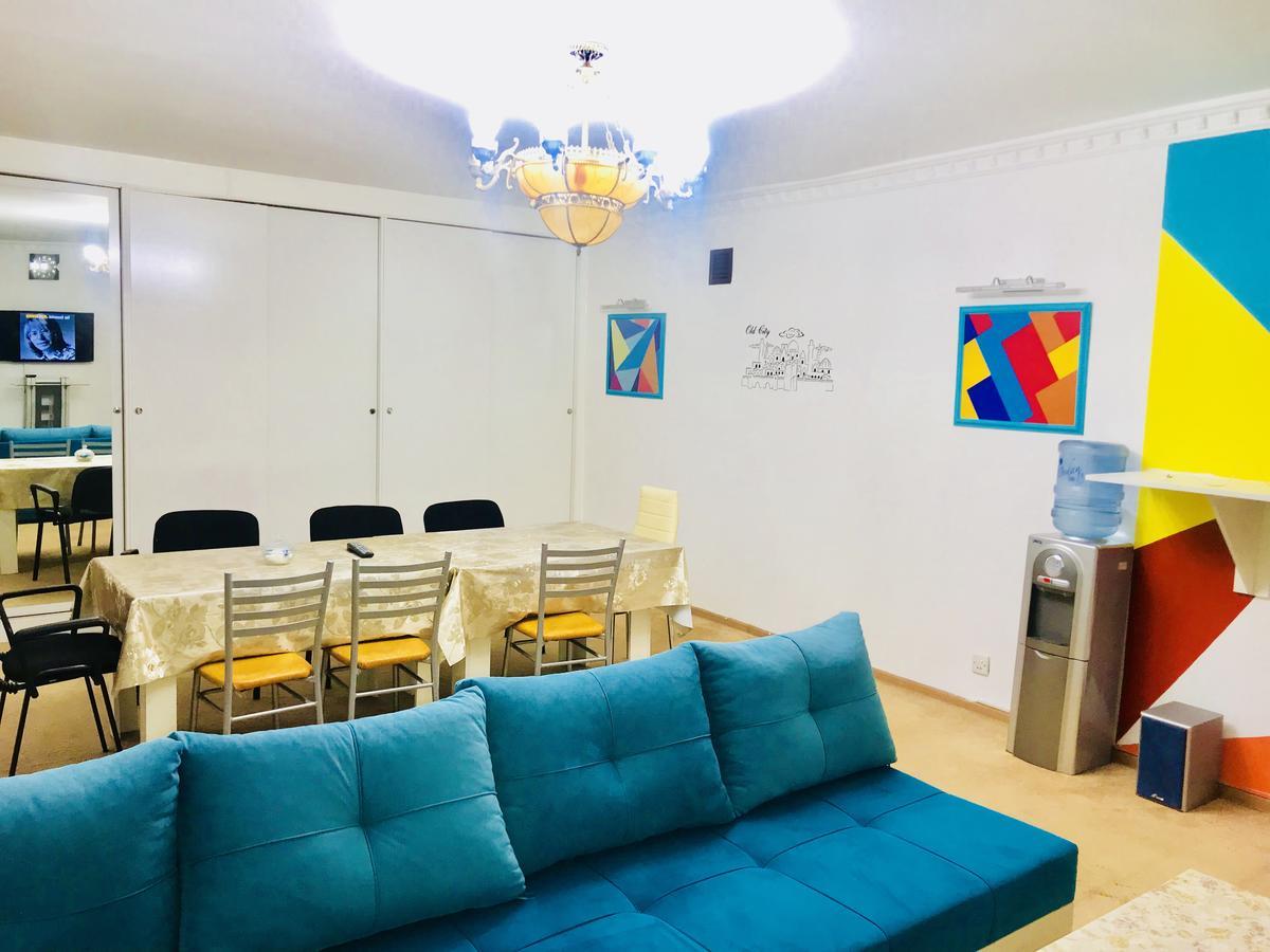 Check-In Hostel Baku Bagian luar foto